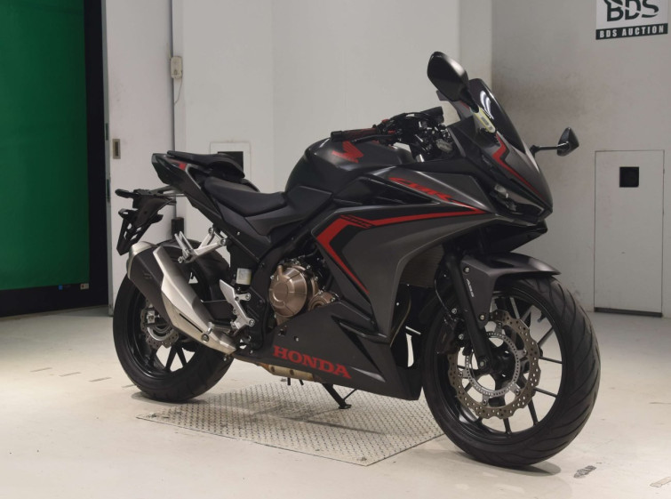 Мотоцикл Honda CBR400R с пробегом 6995 km