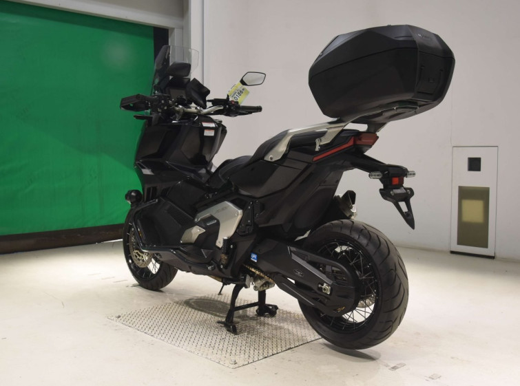 Мотоцикл Honda X-ADV750 с пробегом 19012 km
