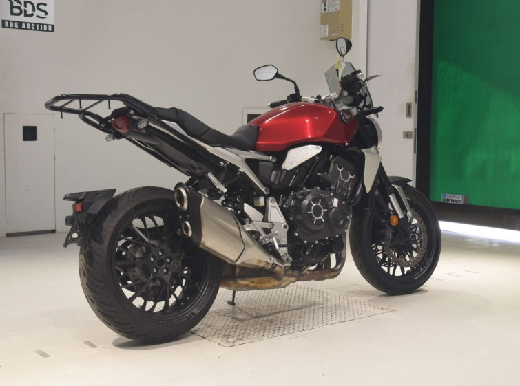 Мотоцикл Honda CB1000R с пробегом 17260 km