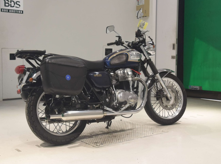 Мотоцикл Kawasaki W650 з пробігом 49310 km