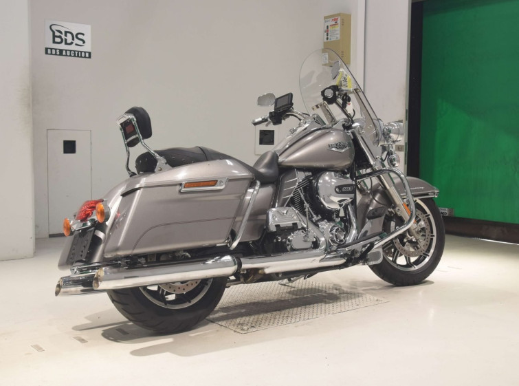 Мотоцикл HD ROAD KING FLHR1690 с пробегом 1608 km