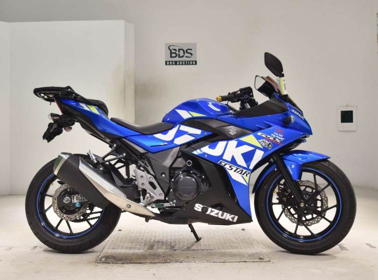 Мотоцикл Suzuki GSX250RA з пробігом 23195 km