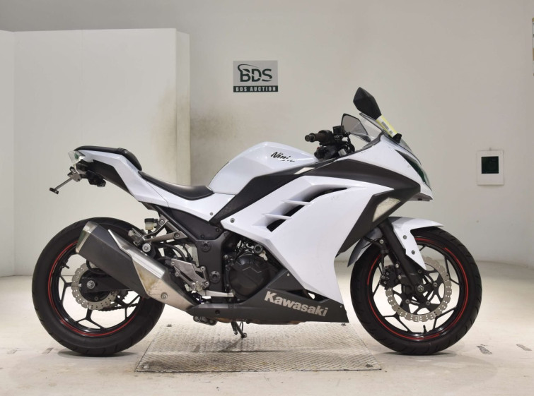 Мотоцикл Kawasaki NINJA250