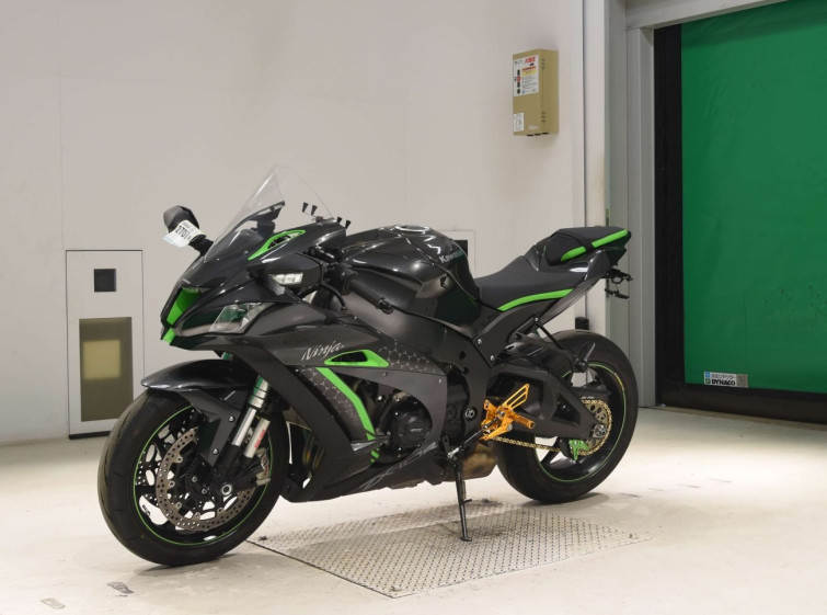 Мотоцикл Kawasaki NINJA ZX-10R з пробігом 9644 km