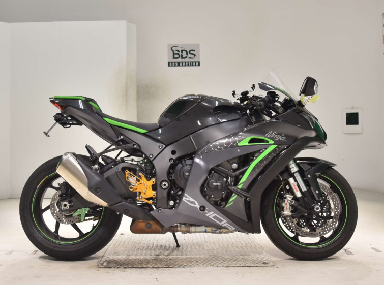 Мотоцикл Kawasaki NINJA ZX-10R з пробігом 9644 km