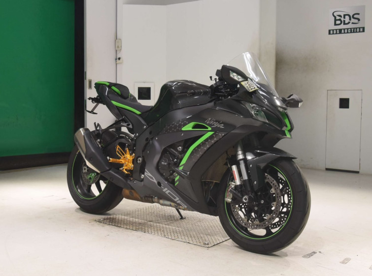 Мотоцикл Kawasaki NINJA ZX-10R з пробігом 9644 km