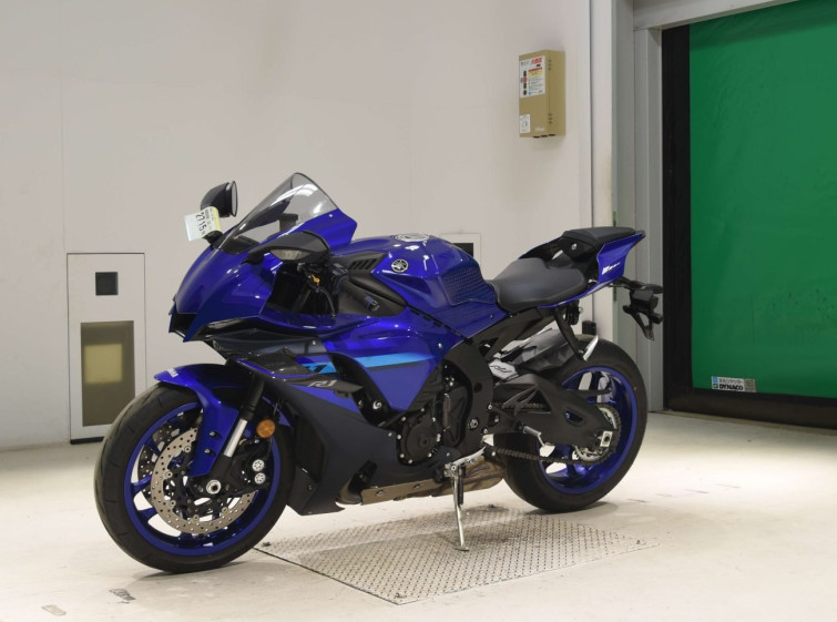 Мотоцикл Yamaha YZF-R1 с пробегом 9889 km