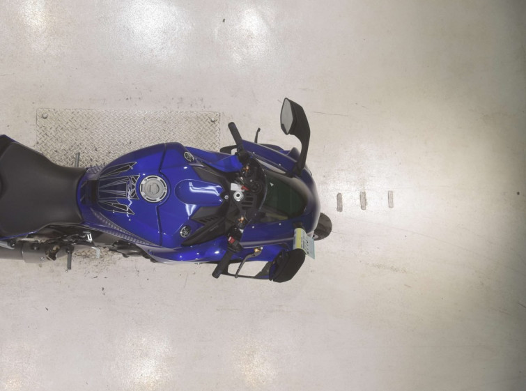 Мотоцикл Yamaha YZF-R1 с пробегом 9889 km