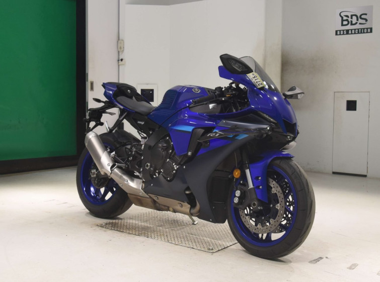 Мотоцикл Yamaha YZF-R1 с пробегом 9889 km