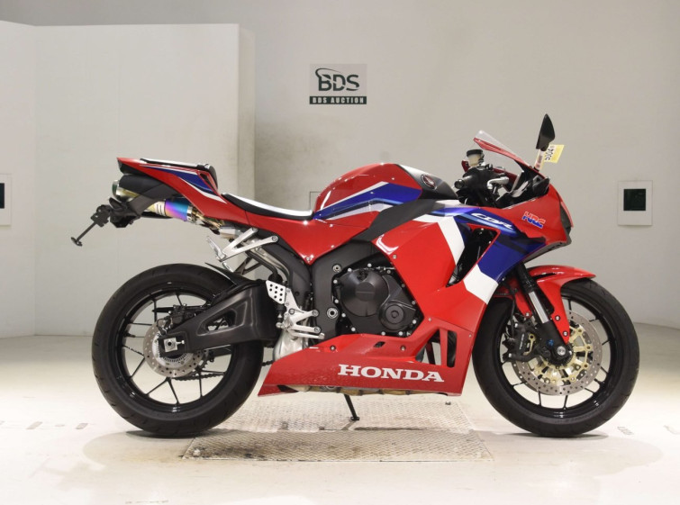 Мотоцикл Honda CBR600RR з пробігом 2643 km