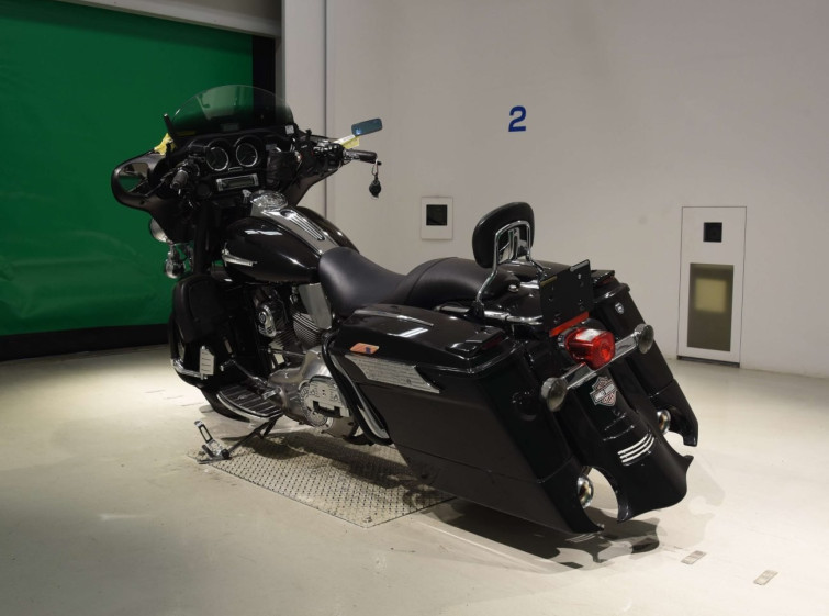 Мотоцикл HD SREET GLIDE FLHX1450 с пробегом 56163 km