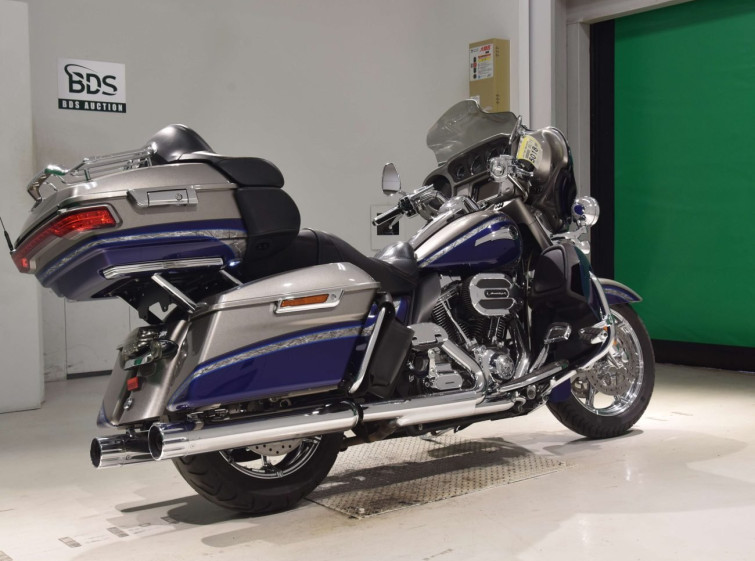 Мотоцикл HD ELECTRA GLIDE FLHTKSE1800 з пробігом 46751 km