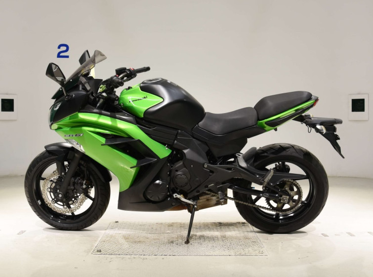 Мотоцикл Kawasaki NINJA650 з пробігом 27933 km