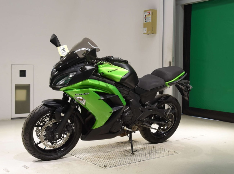 Мотоцикл Kawasaki NINJA650 з пробігом 27933 km