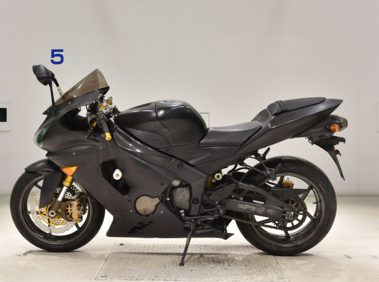 Мотоцикл Kawasaki ZX-6R с пробегом 49083 km