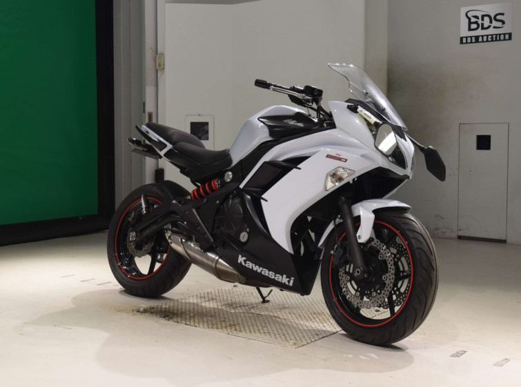 Мотоцикл Kawasaki NINJA650 з пробігом 36763 km