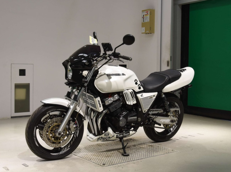 Мотоцикл Honda CB400SF з пробігом 4187 km