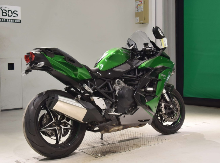 Мотоцикл Kawasaki NINJA H2 SX з пробігом 12895 km