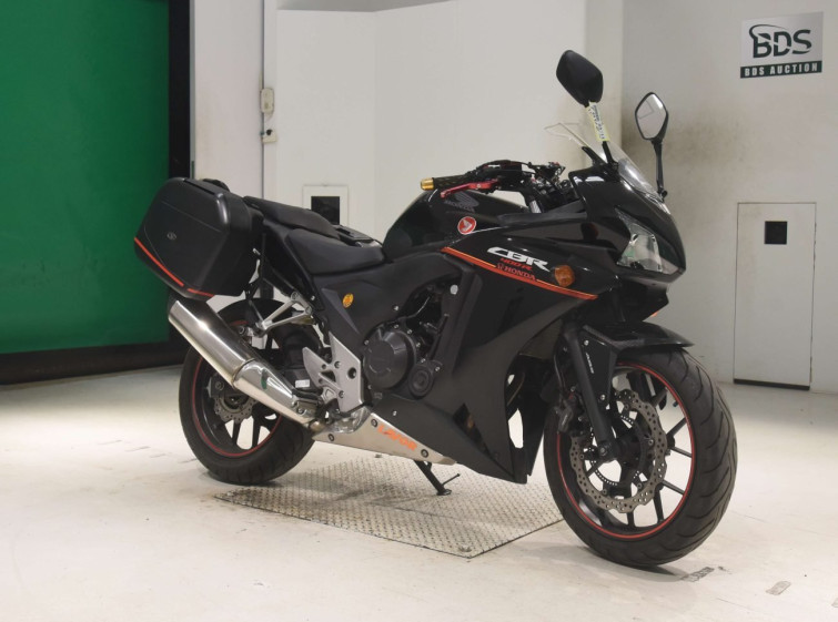 Мотоцикл Honda CBR400R з пробігом 33461 km