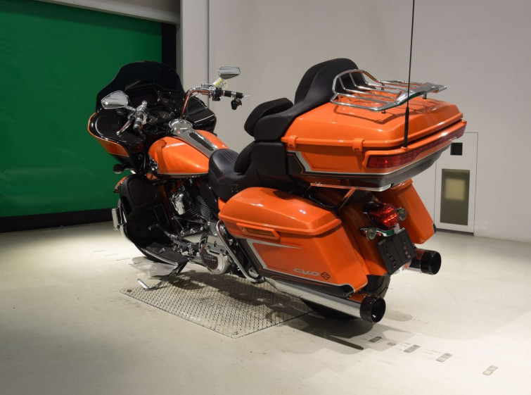 Мотоцикл HD FLTRKSE1920CVO с пробегом 19377 km