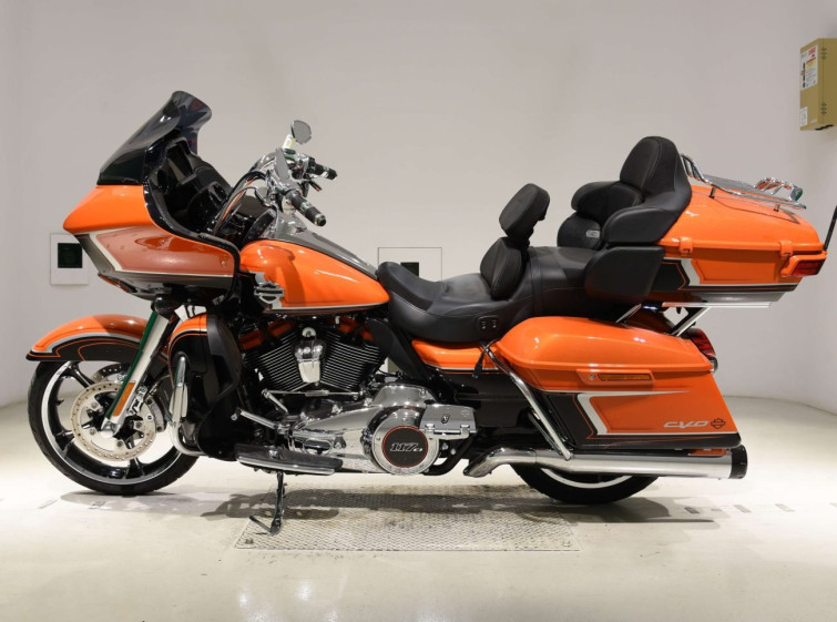 Мотоцикл HD FLTRKSE1920CVO с пробегом 19377 km