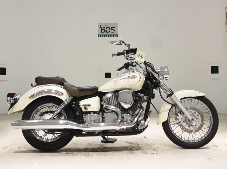 Мотоцикл Yamaha DRAGSTAR XVS250 с пробегом 5108 km