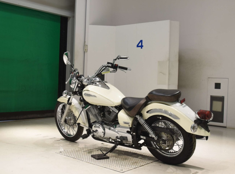 Мотоцикл Yamaha DRAGSTAR XVS250 с пробегом 5108 km
