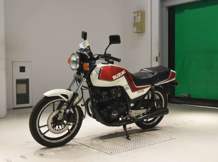 Мотоцикл Suzuki GSX250E с пробегом 21852 km
