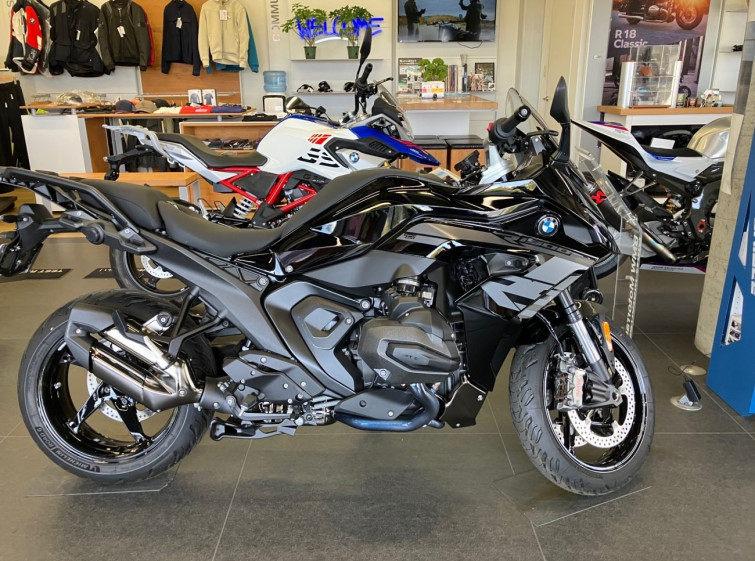 Мотоцикл BMW R1300RS з пробігом 100 km