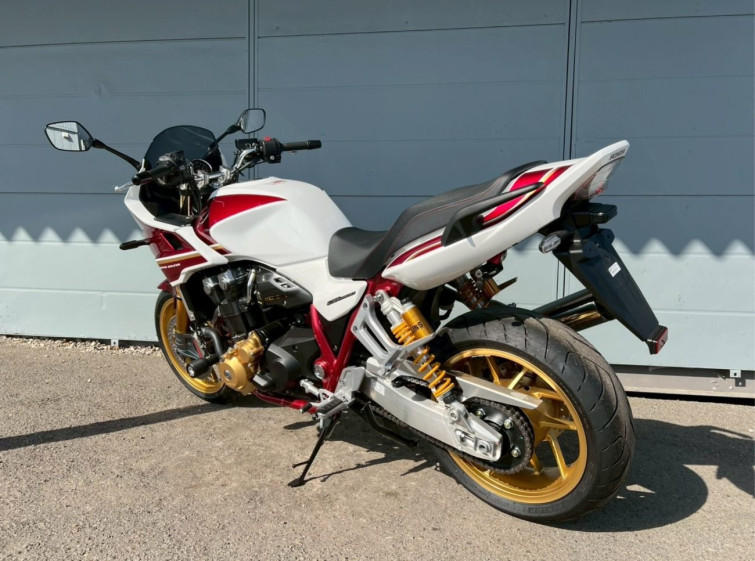 Мотоцикл Honda CB1300SF з пробігом 28 km