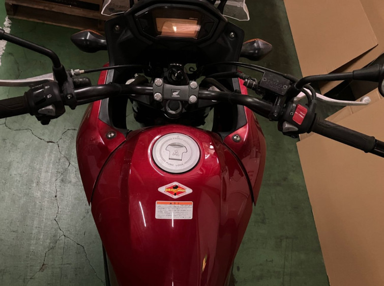 Мотоцикл Honda 400x