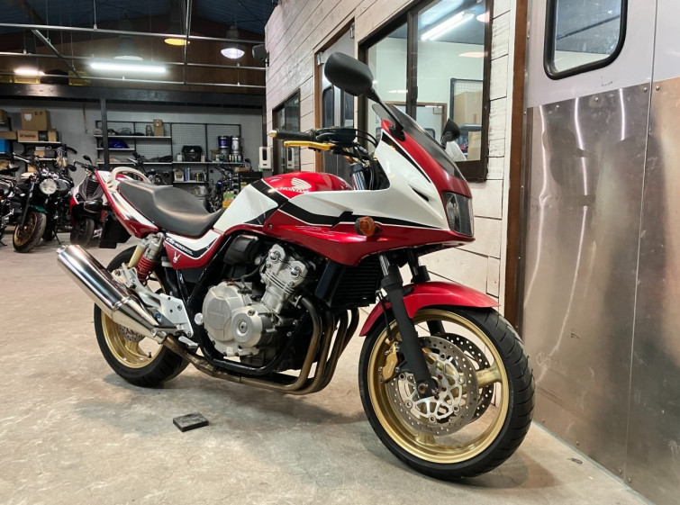 Мотоцикл Honda CB400 Sﾎﾞﾙﾄﾞｰﾙ з пробігом 48970 km