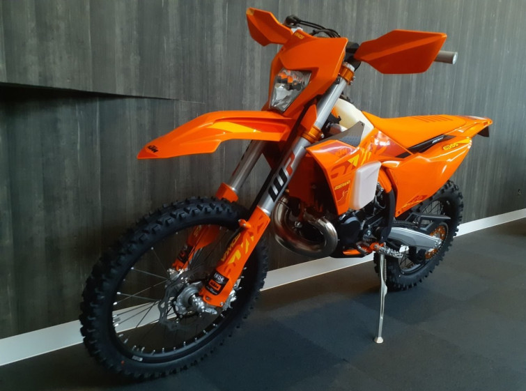 Мотоцикл KTM 250EXC SIXDAYS
