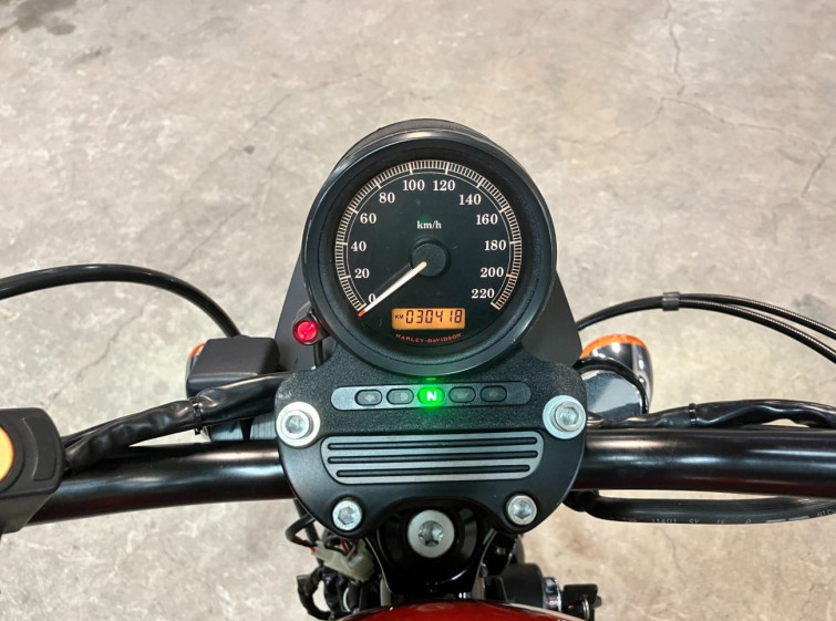 Мотоцикл HD SPORTSTER XL883R з пробігом 30418 km