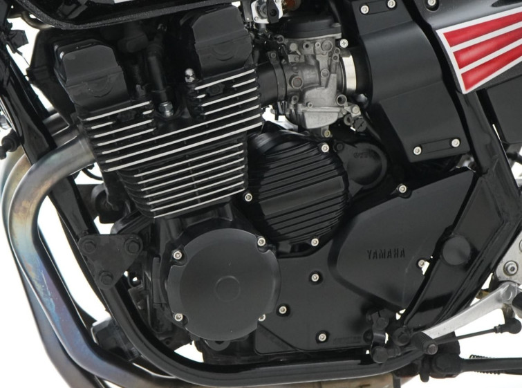 Мотоцикл Yamaha XJR400 з пробігом 5479 km