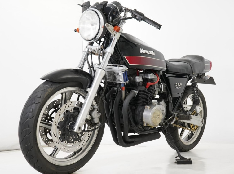 Мотоцикл Kawasaki Z400FX з пробігом 13831 km