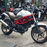 Мотоцикл Honda VTR250 с пробегом 8617 km