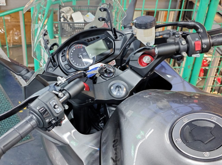 Мотоцикл Kawasaki Z1000 з пробігом 1611 km