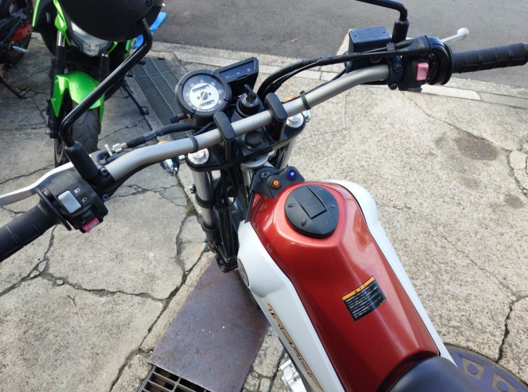 Мотоцикл Yamaha TRICKER с пробегом 3622 km