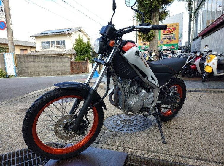 Мотоцикл Yamaha TRICKER с пробегом 3622 km