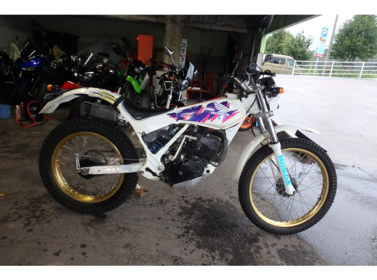 Мотоцикл Honda TLM200R с пробегом 10414 km