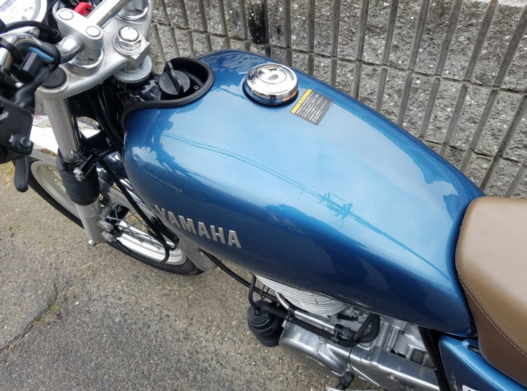 Мотоцикл Yamaha SR400 с пробегом 11517 km