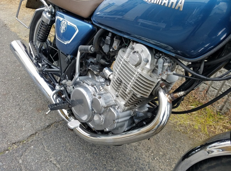 Мотоцикл Yamaha SR400 с пробегом 11517 km