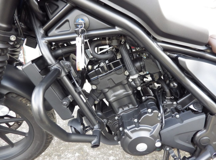 Мотоцикл Honda REBEL S CMX250 с пробегом 2984 km