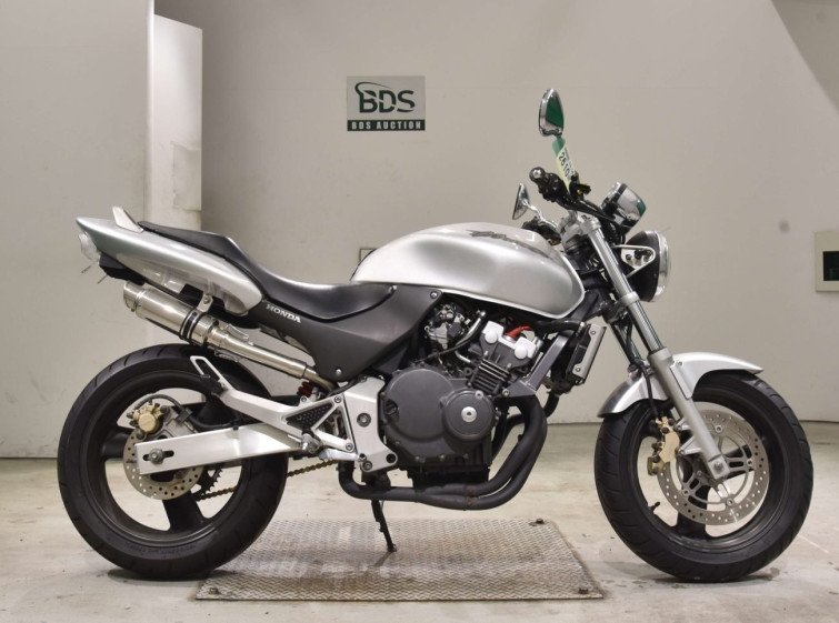 Мотоцикл Honda HORNET CB250F с пробегом 10771 km