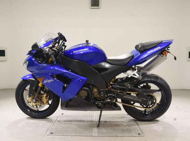 Мотоцикл Kawasaki NINJA ZX-10R с пробегом 33497 km