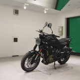 Мотоцикл Husqvarna SVARTPILEN 401