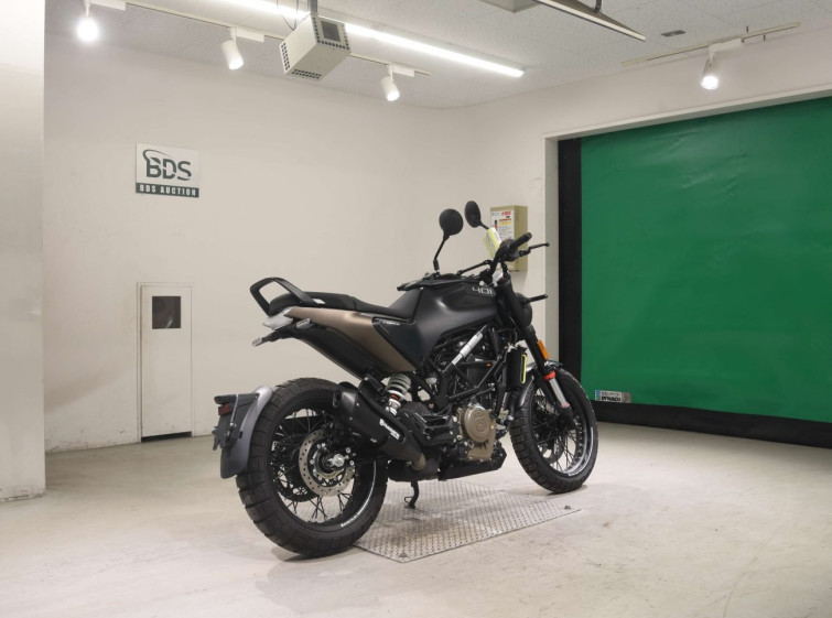 Мотоцикл Husqvarna SVARTPILEN 401