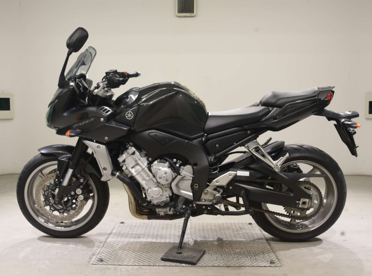 Мотоцикл Yamaha FZ1 FAZER з пробігом 15275 km