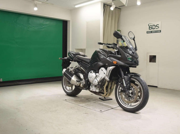 Мотоцикл Yamaha FZ1 FAZER з пробігом 15275 km